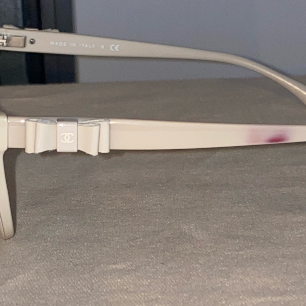 Chanel nude frames - Picture 7 of 15